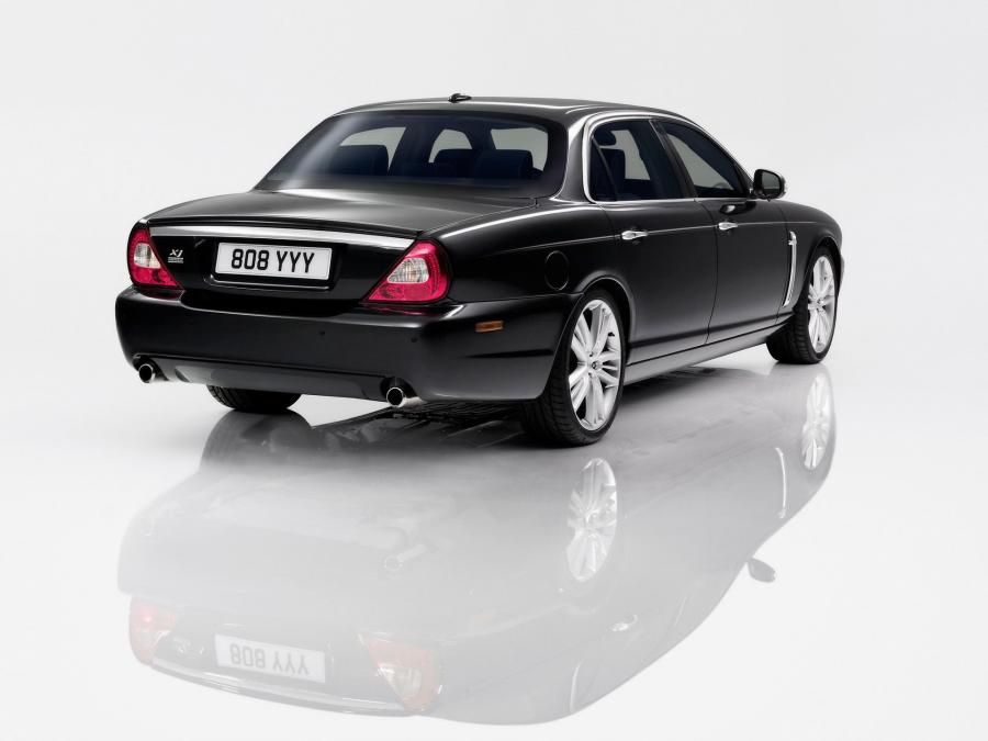  Jaguar XJ Portfolio 2009 года  (фото 24 из 29)